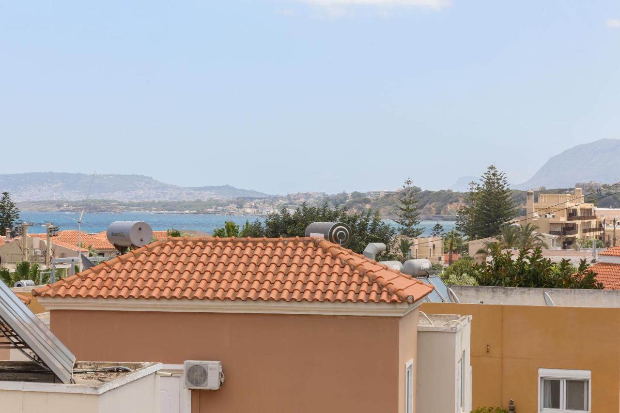 Heaven Apartments Agia Marina Exteriör bild